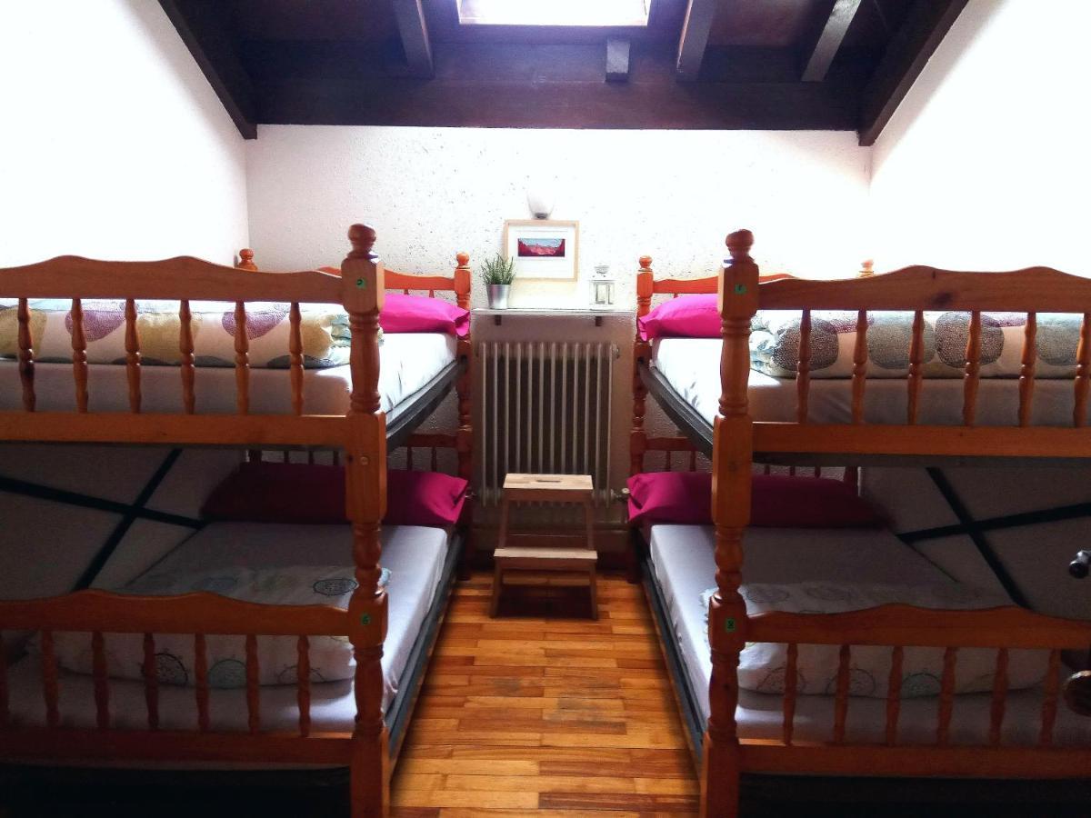 Хостел Refugio La Ardilla Real Посада-де-Вальдеон Экстерьер фото